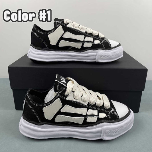 MM Sneaker