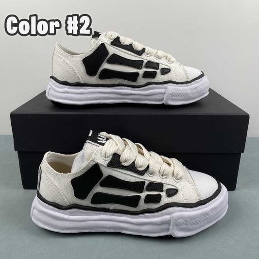 MM Sneaker